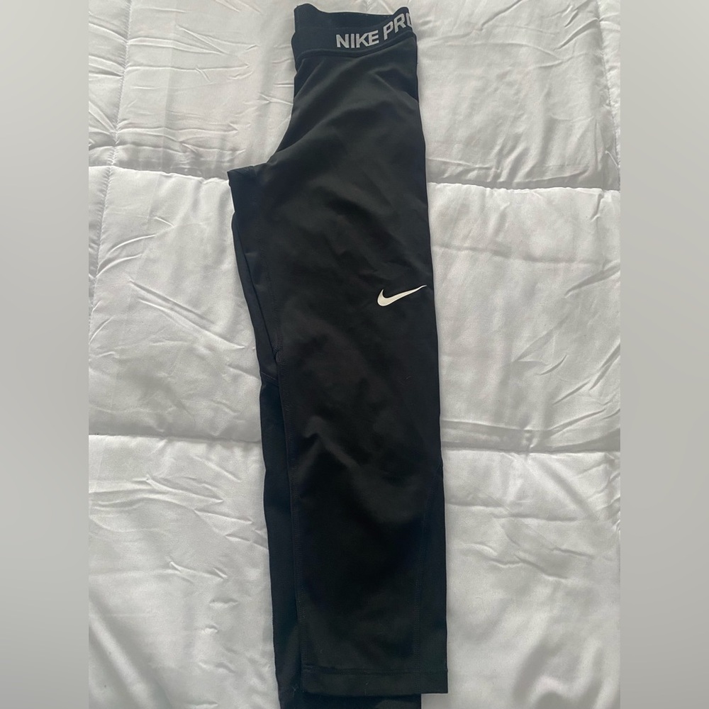 nike 3/4 pant sport black small